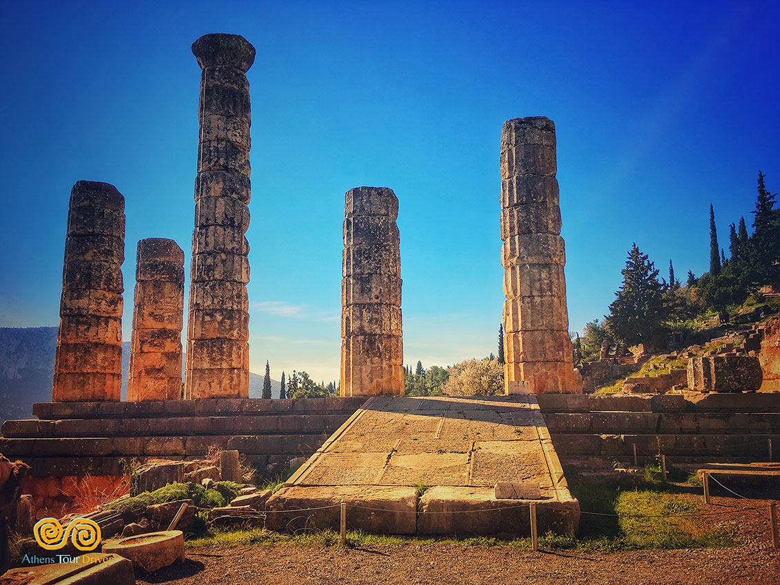 delphi tour